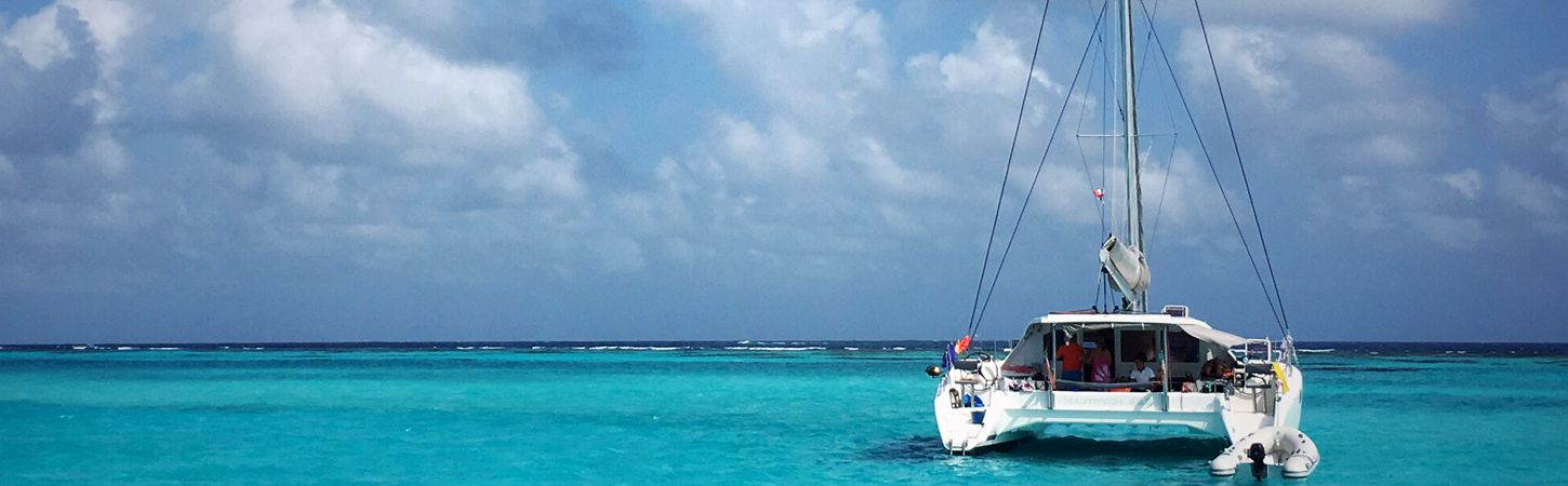 Sailing boat or catamaran, what are the differences for a cruise